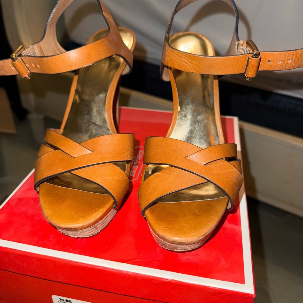 Coach Tan Leather Heels with Classic Silhouette